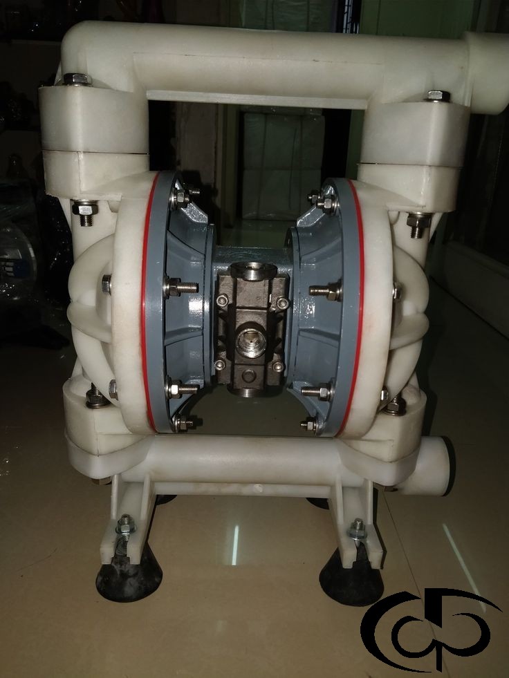 پمپ دیافراگمی بادی