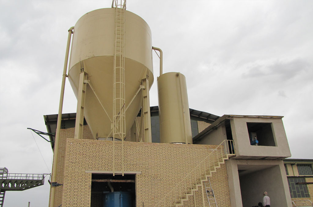 وب سایت شرکت دنافنون